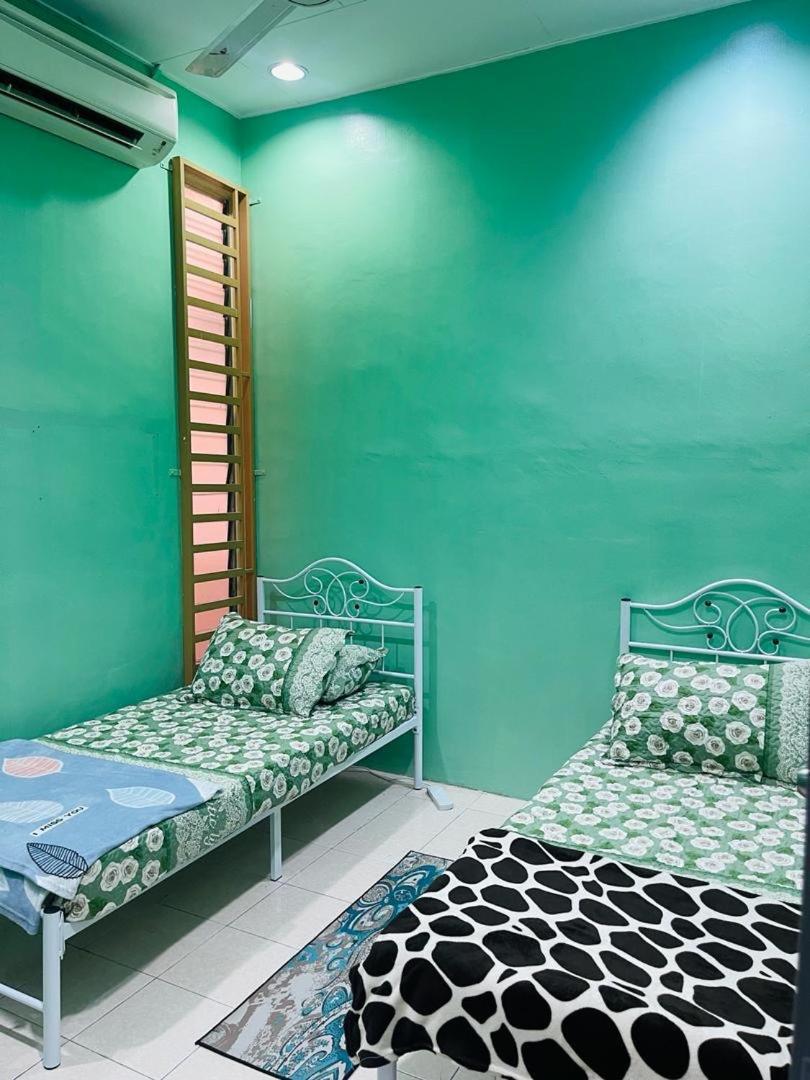 Mak Kuntum Homestay Sungai Petani Exteriör bild